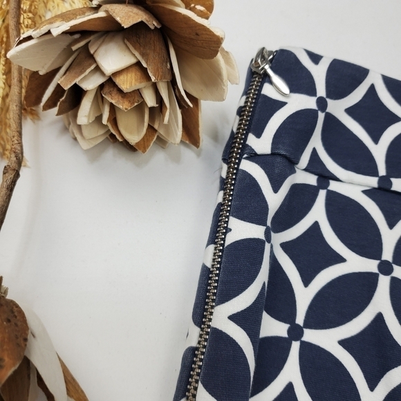 Banana Republic Blue Geo Design Pattern Skirt 00 P - Picture 7 of 12